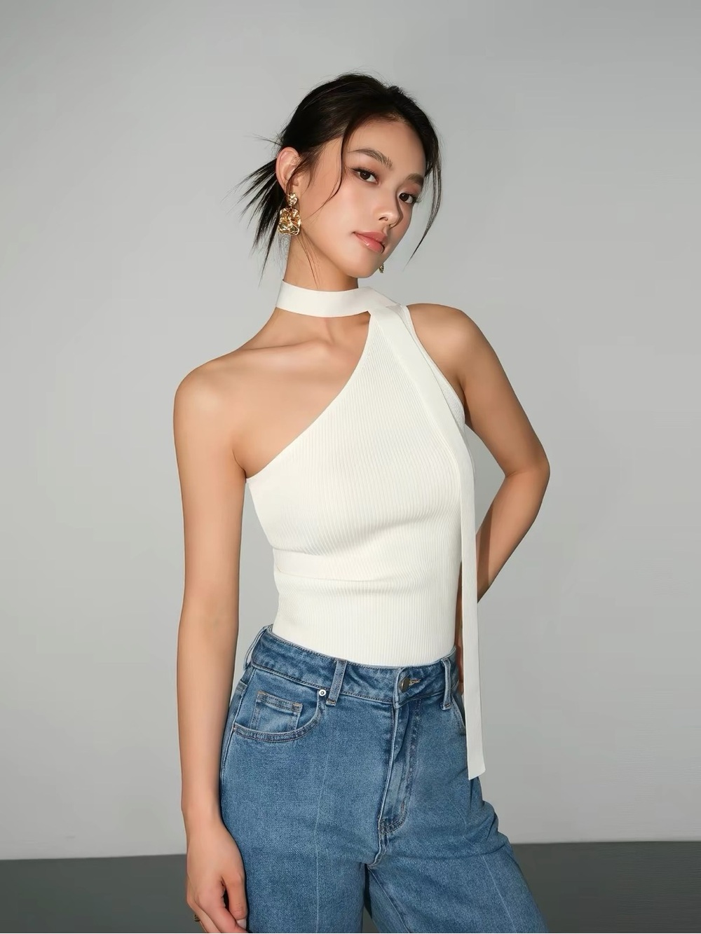 One-Shoulder Choker Ribbed Camisole - White